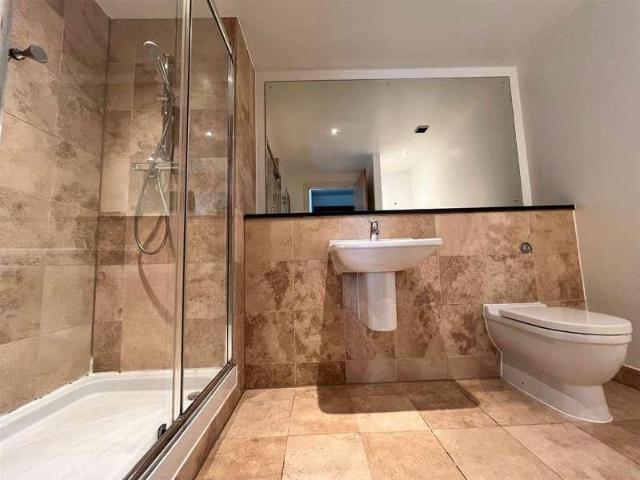 Flat for sale in Salford, Greater Manchester
