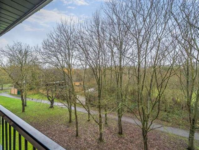Flat for sale in Greater London