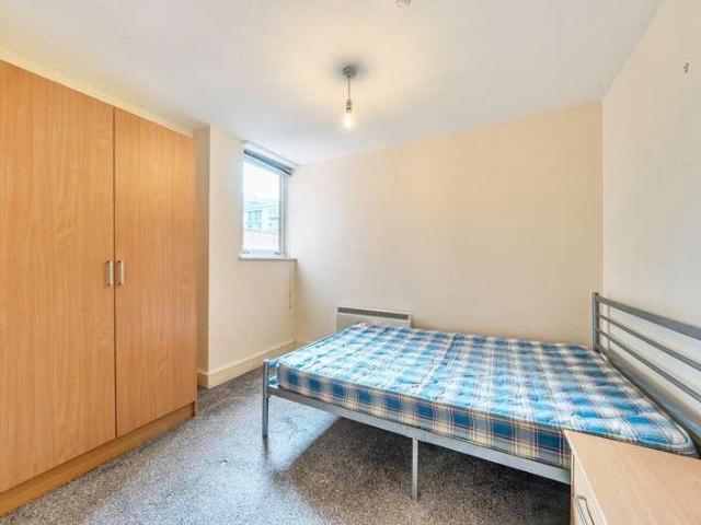 Flat for sale in City Centre, Salford