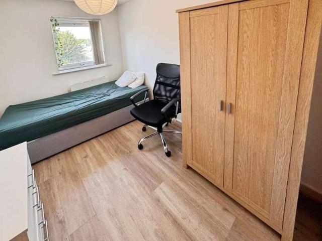 Flat for sale in Salford, Greater Manchester
