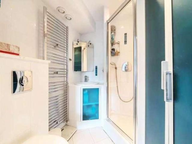Flat for sale in Greater London