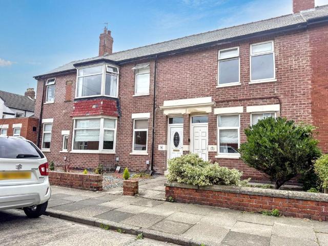 Flat for sale in Whitley Bay, North Tyneside