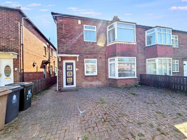 Flat for sale in Chirton, North Shields