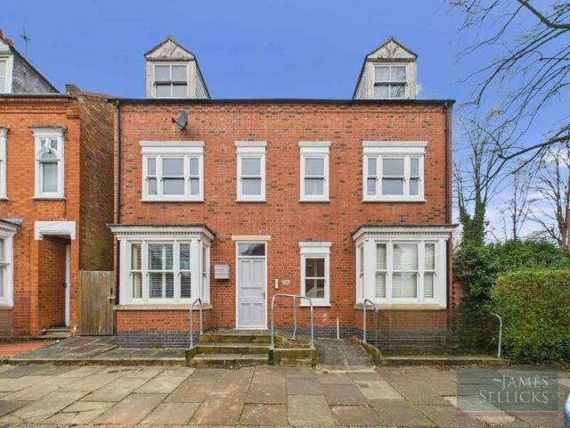 Flat for sale in Old Wharf, City Of Leicester