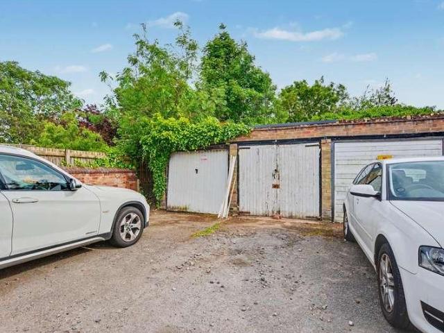 Flat for sale in Haddon, East Midlands