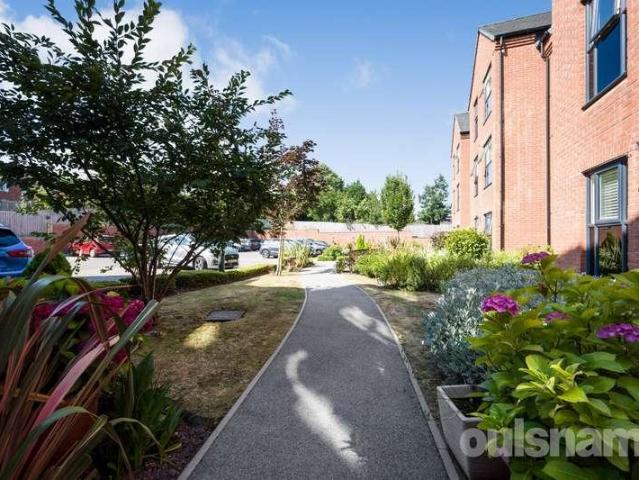 Flat for sale in Riverside, Redditch