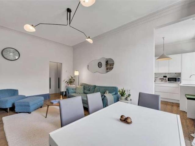 Flat for sale in Gospel Oak, Greater London