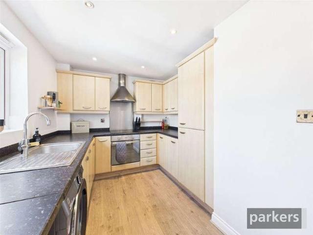 Flat for sale in Black Bourton, Oxfordshire
