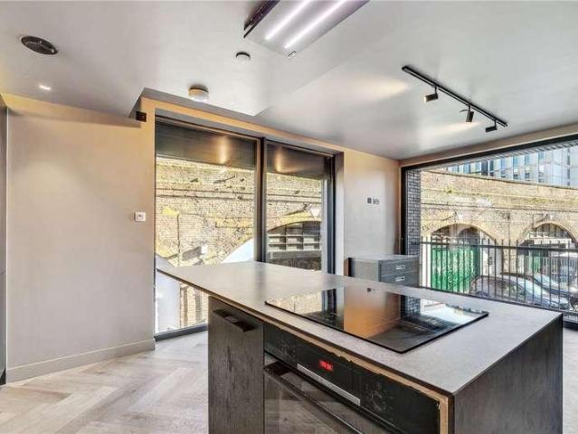 Flat for sale in Shoreditch, Greater London
