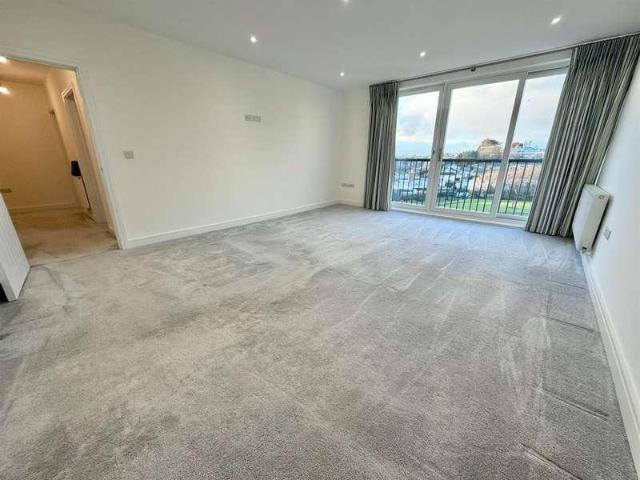 Flat for sale in Babbacombe