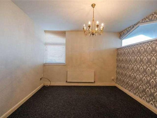Flat for sale in East Marsh, Grimsby