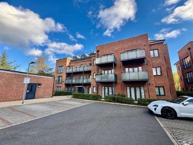 Flat for sale in London Borough of Harrow, Greater London