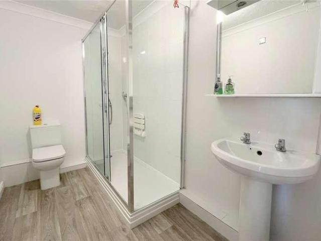 Flat for sale in Highcliffe