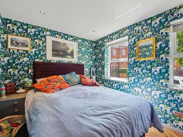 Flat for sale in City Centre, Georgia