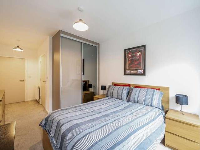 Flat for sale in Watford Rural, Batchworth