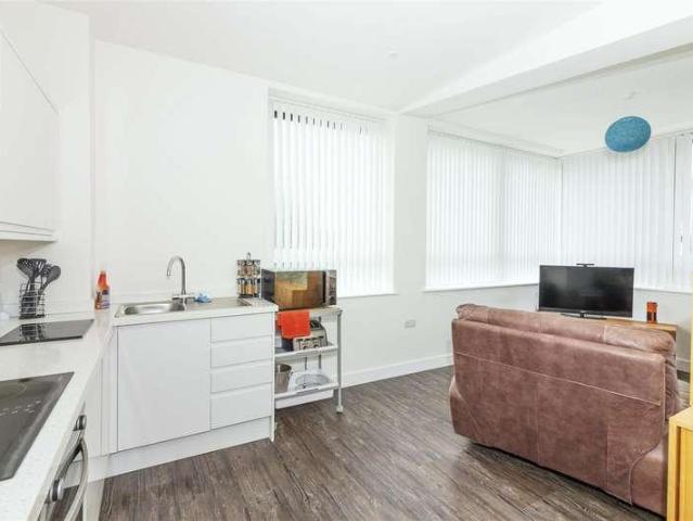 Flat for sale in West Worthing, Worthing