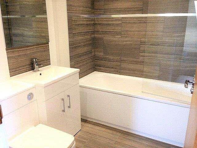 Flat for sale in Pachesham Park, Surrey