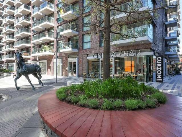 Flat for sale in St. George in the East, Whitechapel
