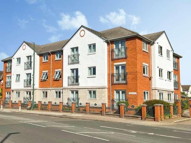 Flat for sale in Haddon, East Midlands