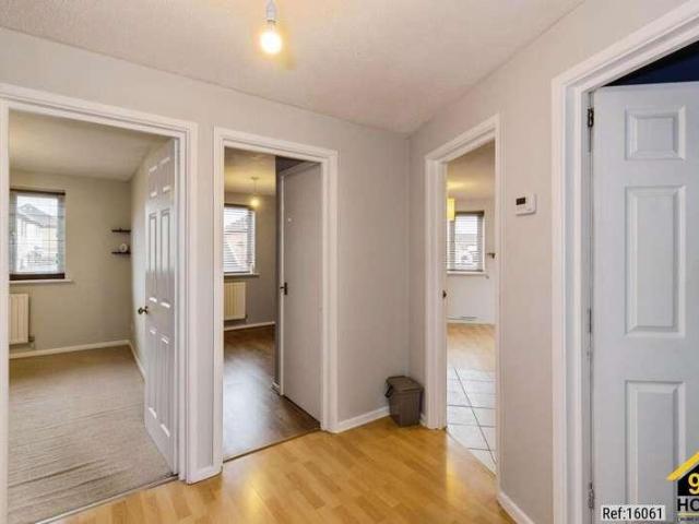 Flat for sale in Monkston Park, Milton Keynes