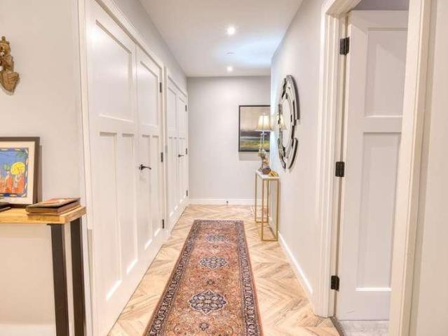Flat for sale in Norbiton, Greater London