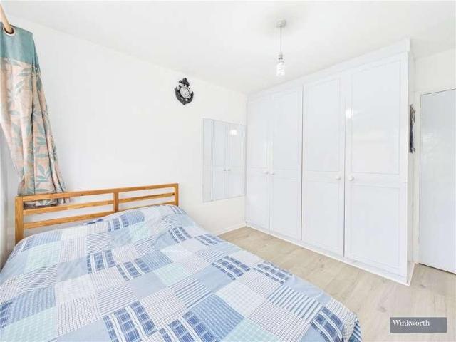Flat for sale in Greater London