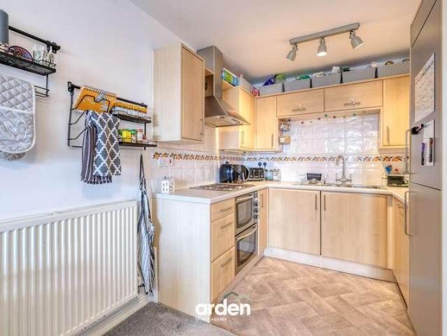 Flat for sale in Olton, West Midlands
