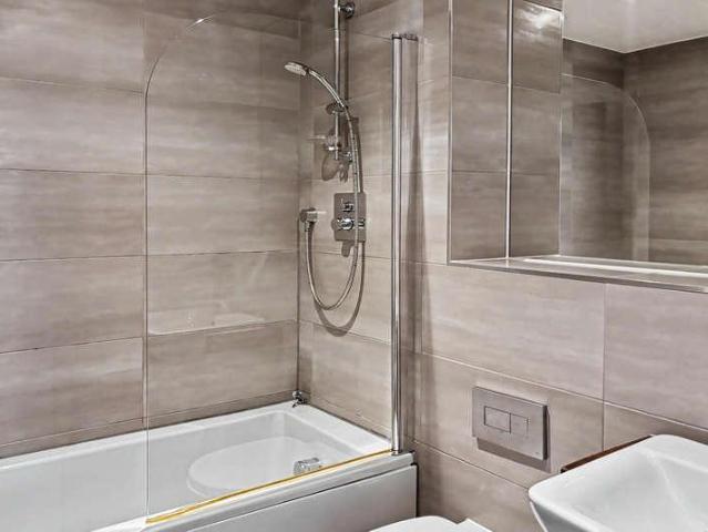 Flat for sale in Edgbaston, West Midlands