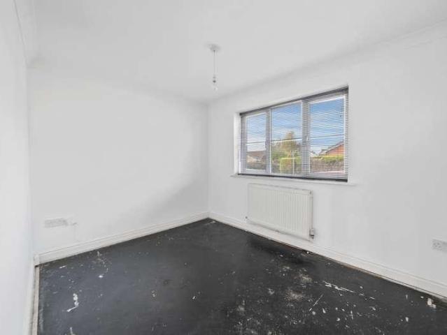 Flat for sale in Ashton-in-Makerfield, Wigan