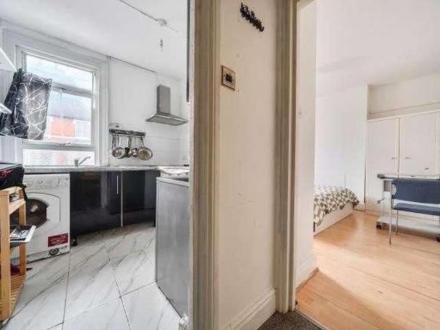 Flat for sale in Okus, Swindon