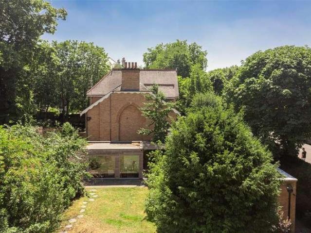 Flat for sale in Belsize Park, Primrose Hill