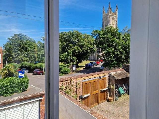 Flat for sale in Withycombe, Budlake