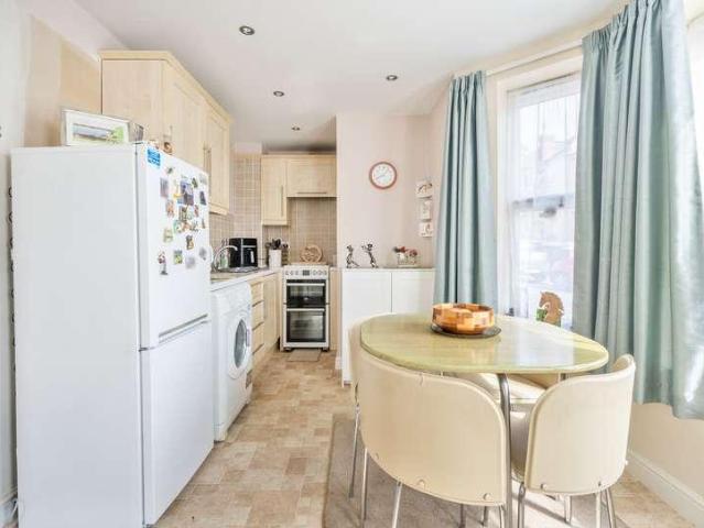 Flat for sale in Bishopston, Feckenham