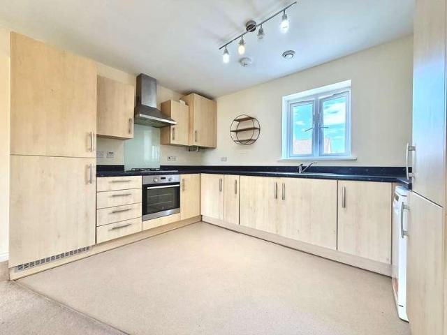 Flat for sale in Bletchley and Fenny Stratford, Bletchley