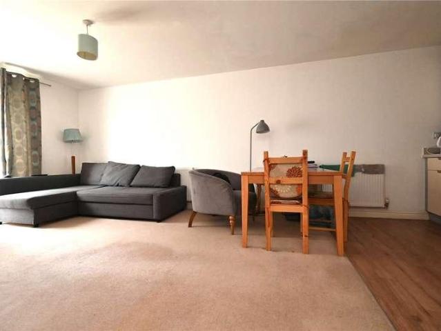 Flat for sale in Priest Down, Hampshire