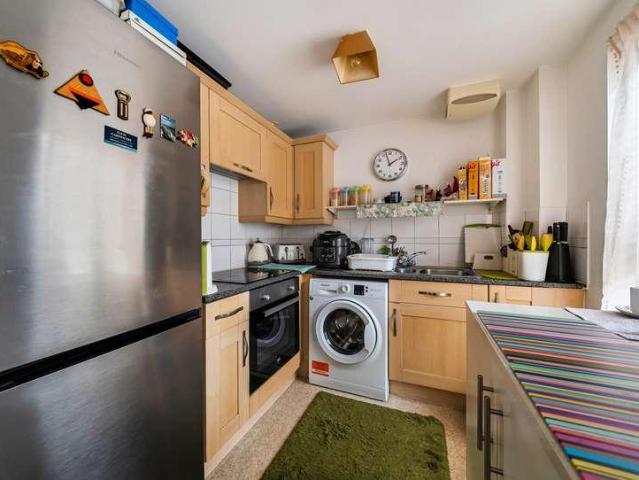 Flat for sale in St James, Sandown Park