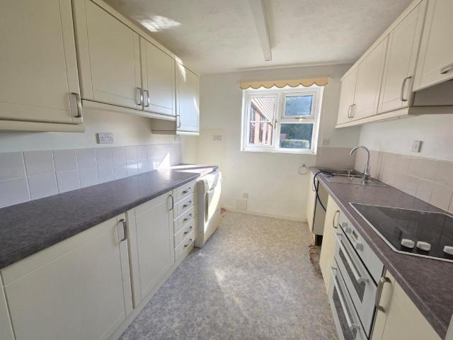 Flat for sale in Little Common, Heathlands