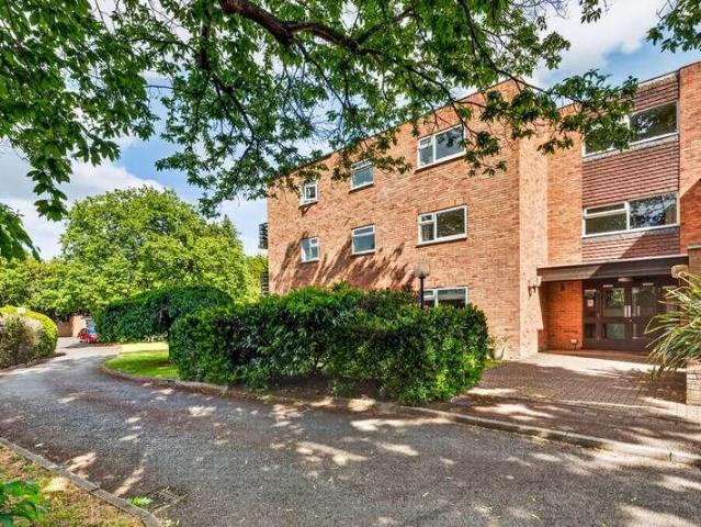 Flat for sale in Blackhills, Surrey