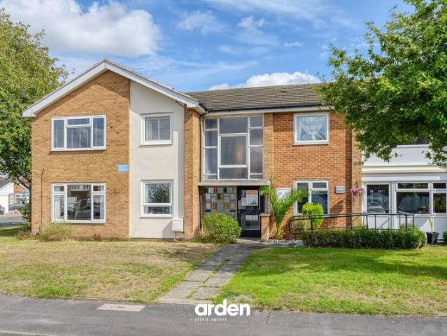 Flat for sale in Elmdon, West Midlands