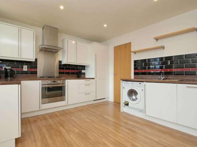 Flat for sale in East Pilton, Scotland