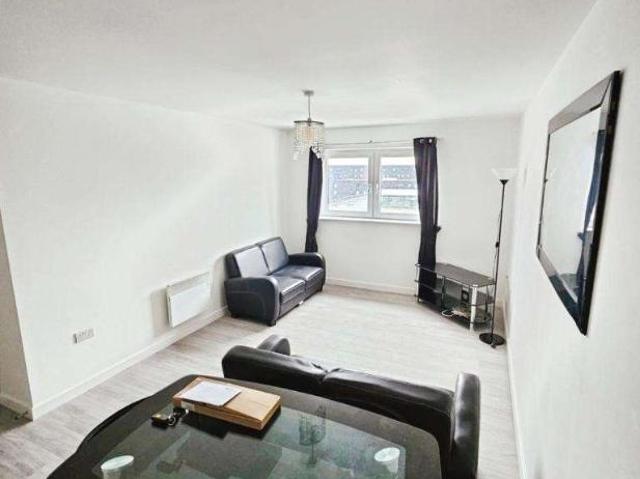 Flat for sale in Ancoats, Manchester