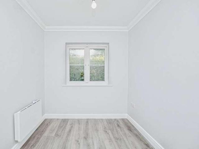 Flat for sale in Bridgend, Wales