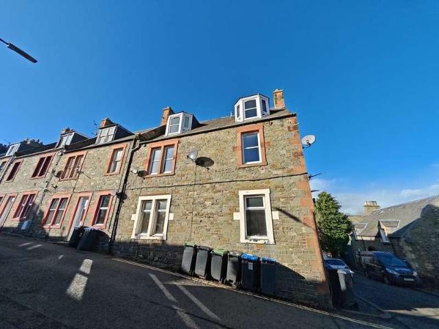 Flat for sale in Selkirk, Scotland