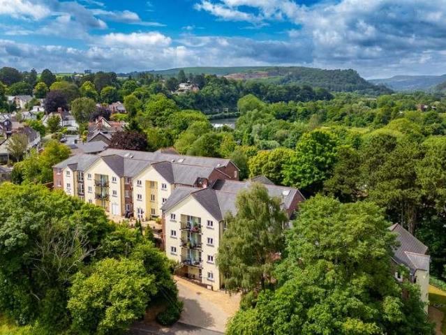 Flat for sale in Falcon Lodge, Wales
