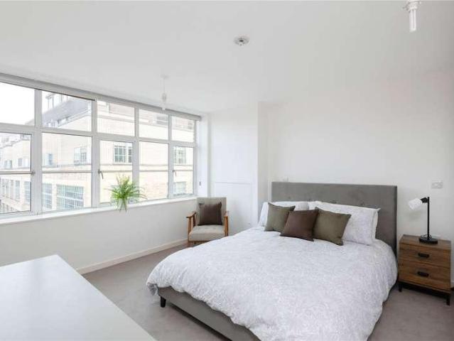 Flat for sale in Soho, Greater London