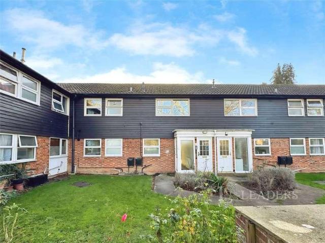 Flat for sale in Arbury, Cambridgeshire