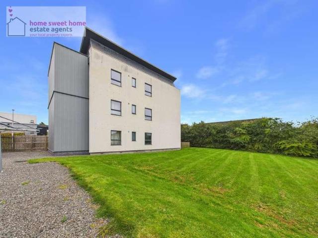 Flat for sale in Milton of Leys, Inverness