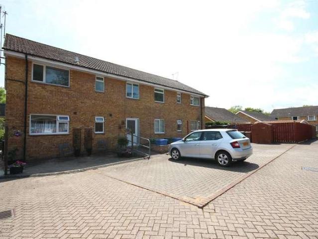Flat for sale in Hornsea
