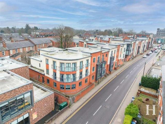 Flat for sale in Harborne, West Midlands