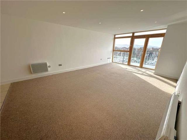 Flat for sale in Sovereign Harbour, Eastbourne